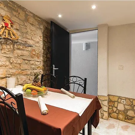 Holiday House Carpe Diem Pula